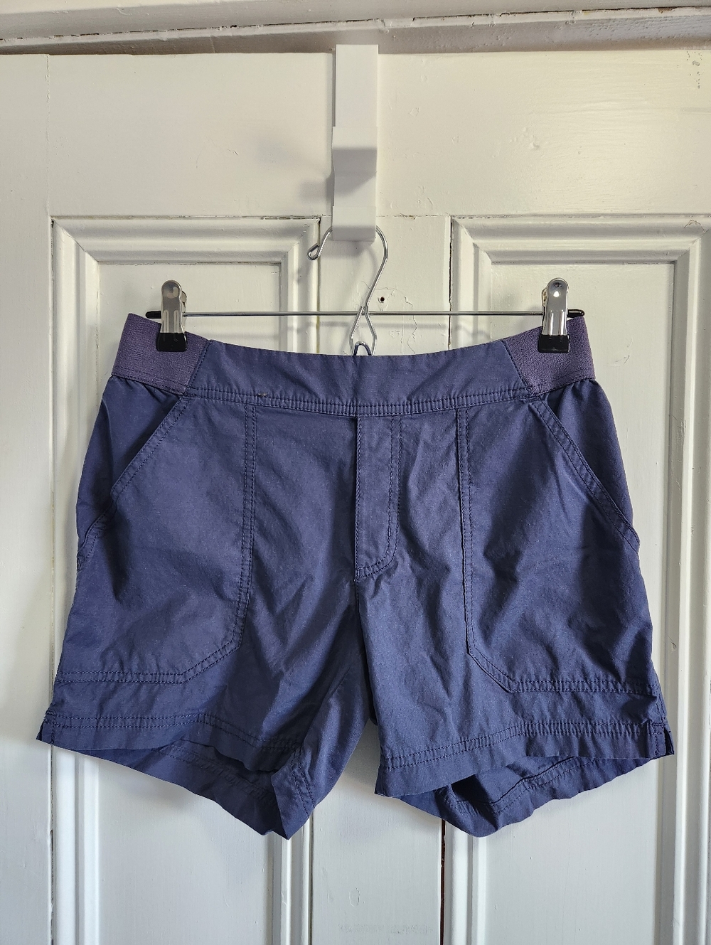 Columbia Navy Blue Hiking Shorts Size Small